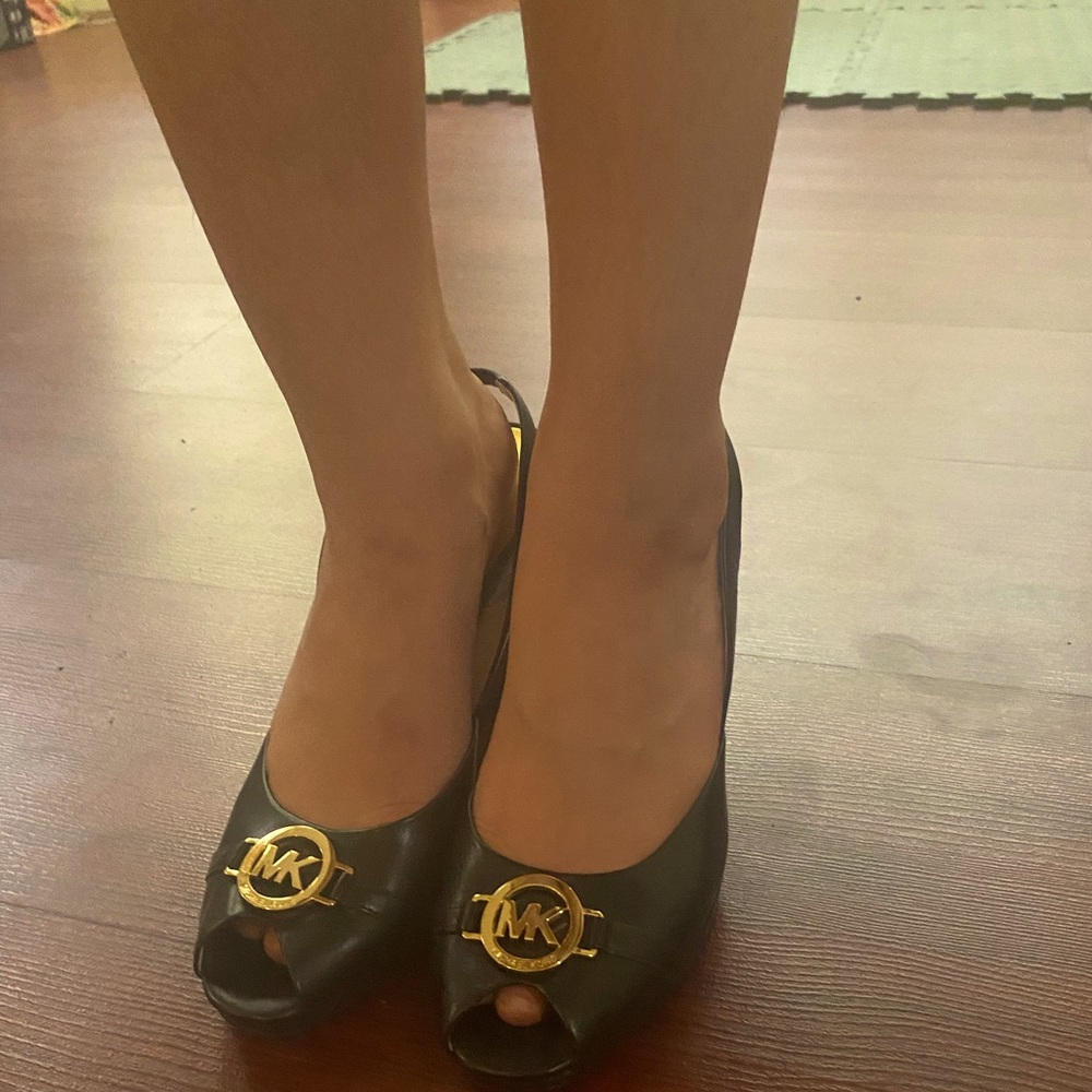 Michael Kors shoes size 8  wedge heels, Michael Kors